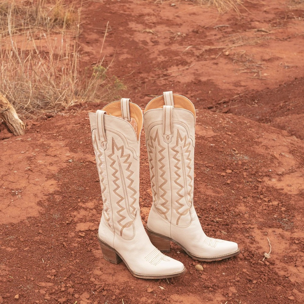 Dingo Boots Womens High Cotton Leather Western Cowgirl Embroidered Snip Toe Sand